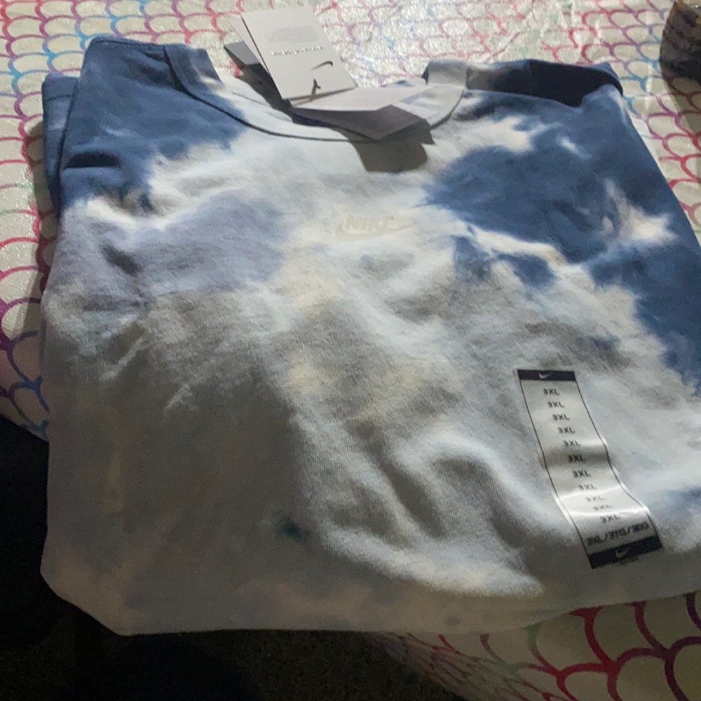 Brand new Nike tie dye shirt